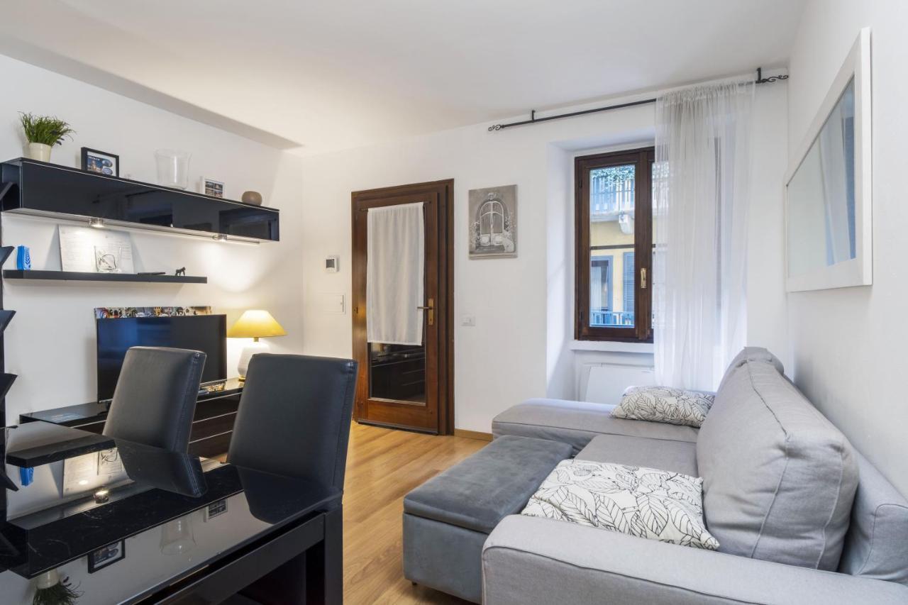 Cozy & Comfy Apt In Navigli Area 밀라노 외부 사진