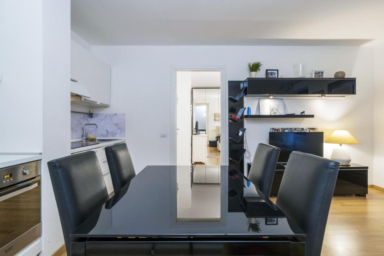Cozy & Comfy Apt In Navigli Area 밀라노 외부 사진