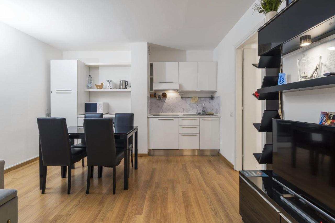 Cozy & Comfy Apt In Navigli Area 밀라노 외부 사진
