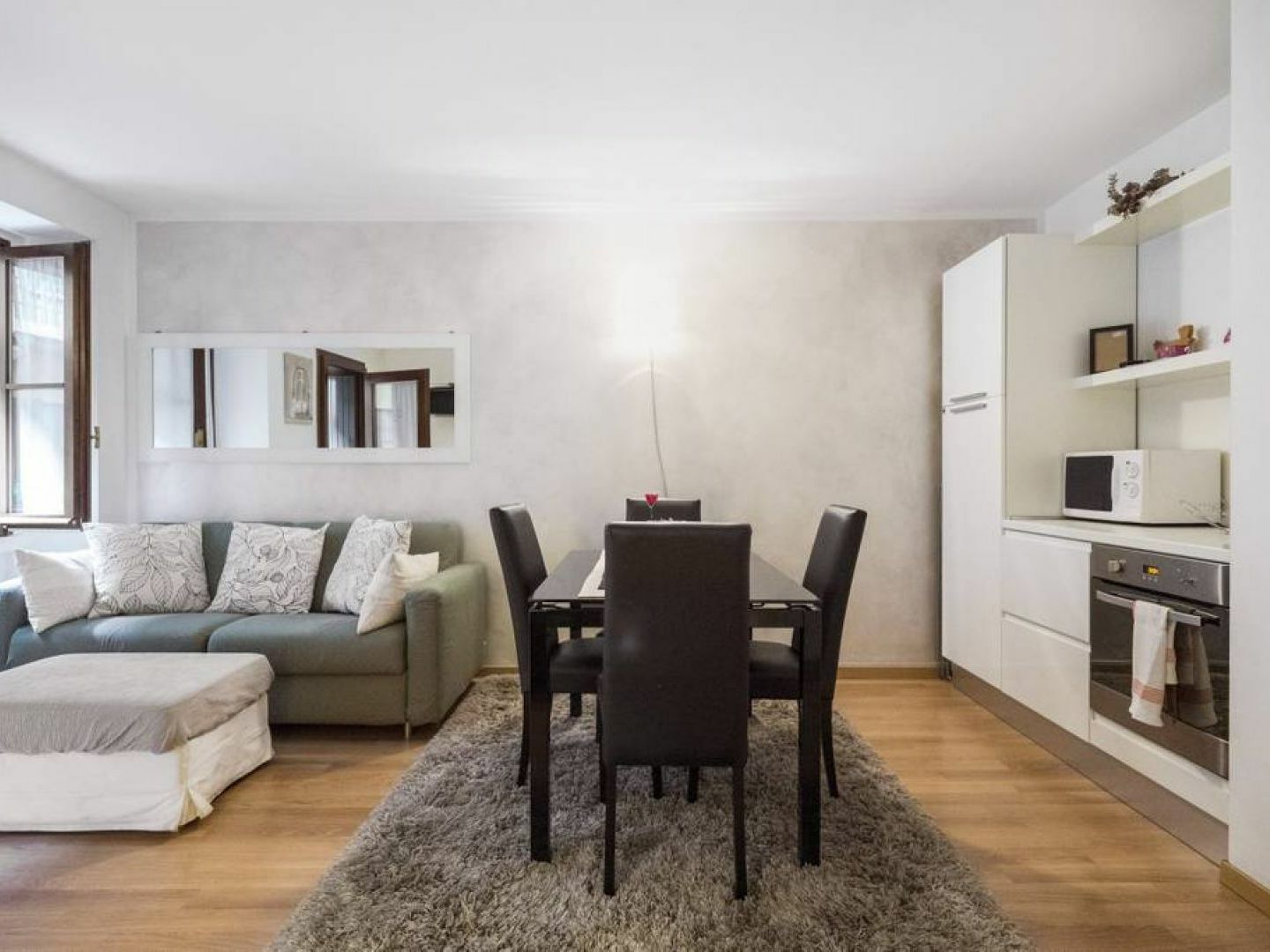 Cozy & Comfy Apt In Navigli Area 밀라노 외부 사진